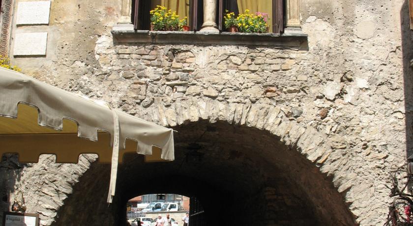 Appartement Palazzo Fregoso à Garde Chambre photo